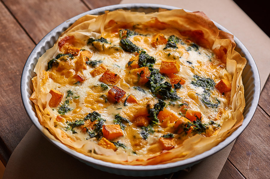 Tart? de toamn? cu dovleac ?i spanac